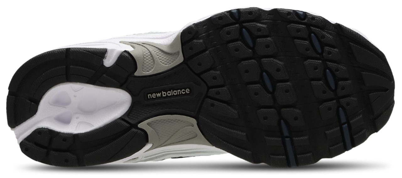 New Balance 530 Image 6 of 7. Tap to open photo gallery.