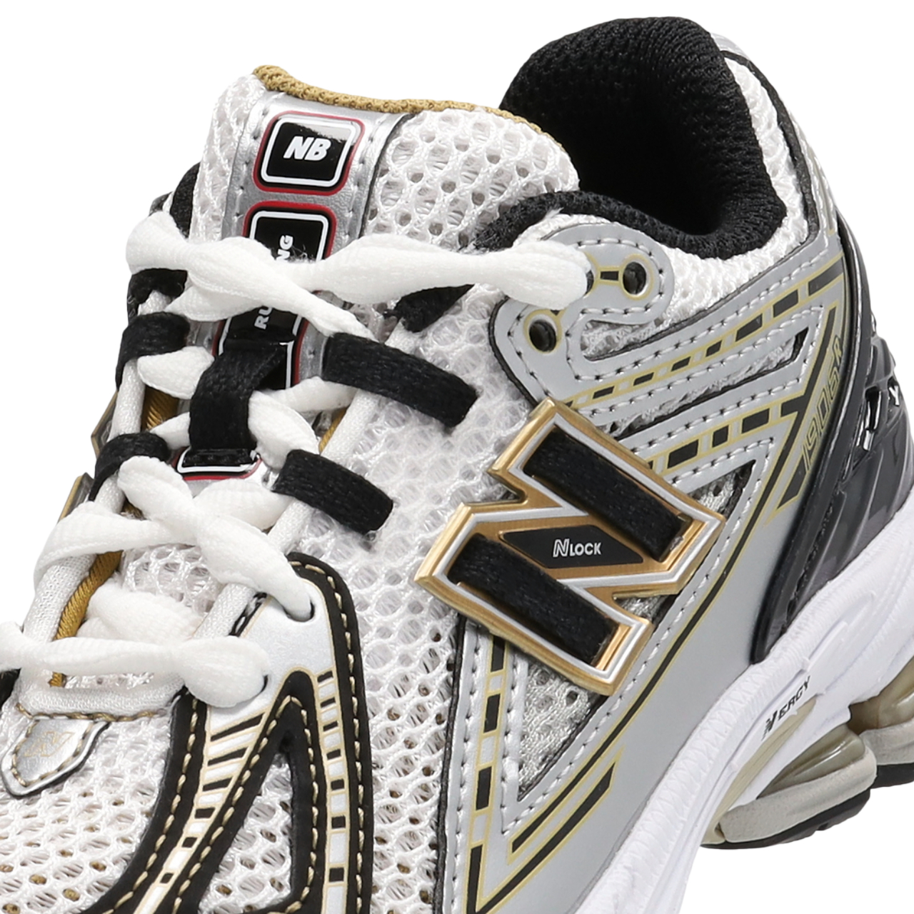 New Balance 1906R Image 8 sur 8. Appuyez pour ouvrir la galerie de photos.