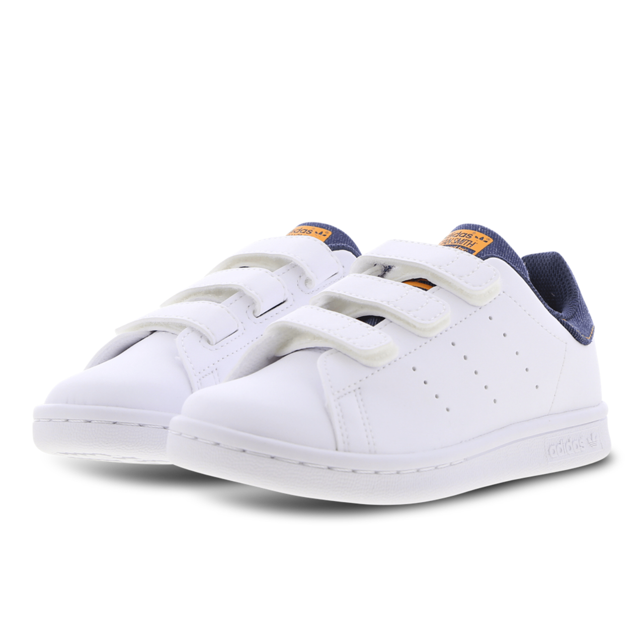 adidas Stan Smith Image 2 of 7. Tap to open photo gallery.