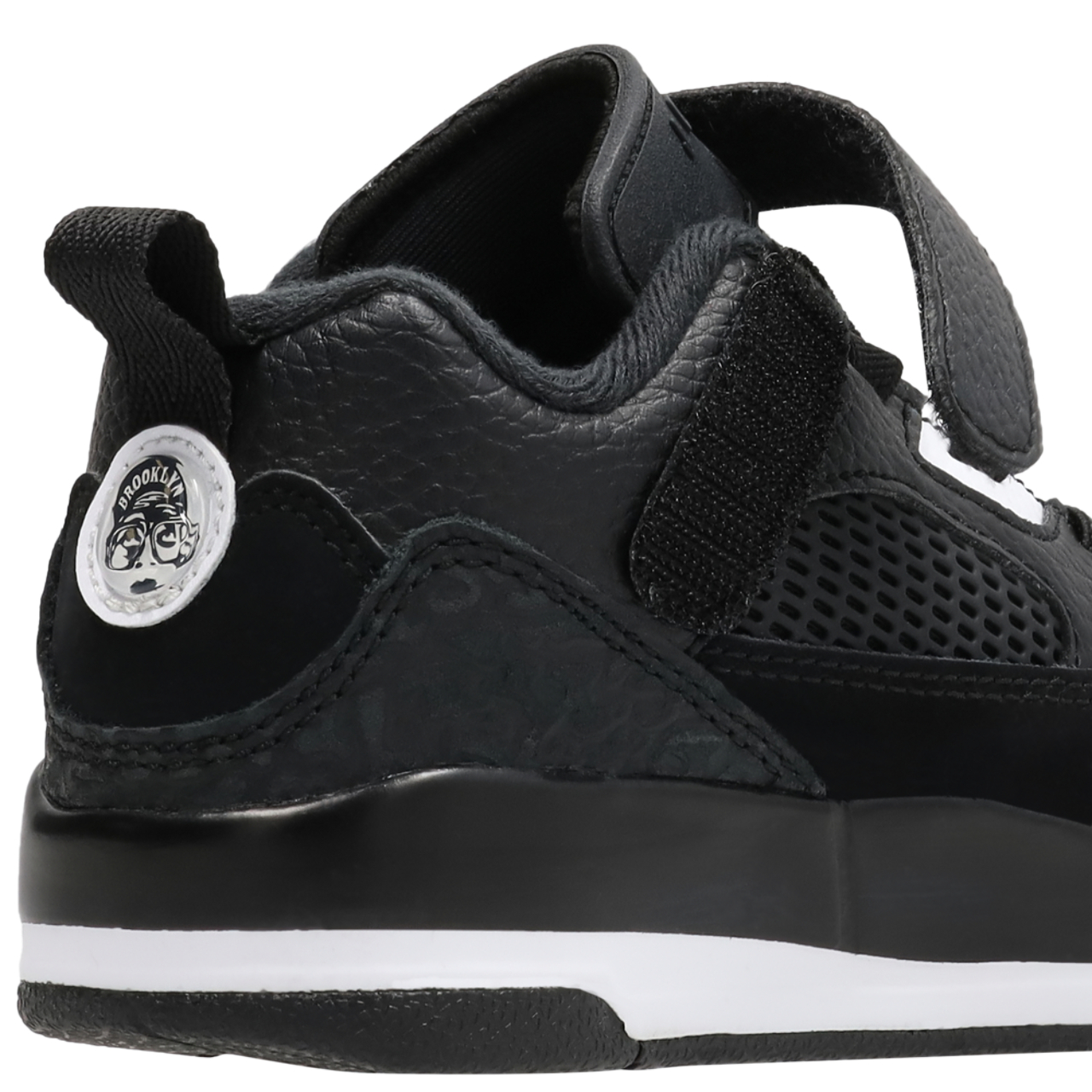 Jordan Spizike Low Afbeelding 8 van 8. Tik om de fotogalerij te openen..