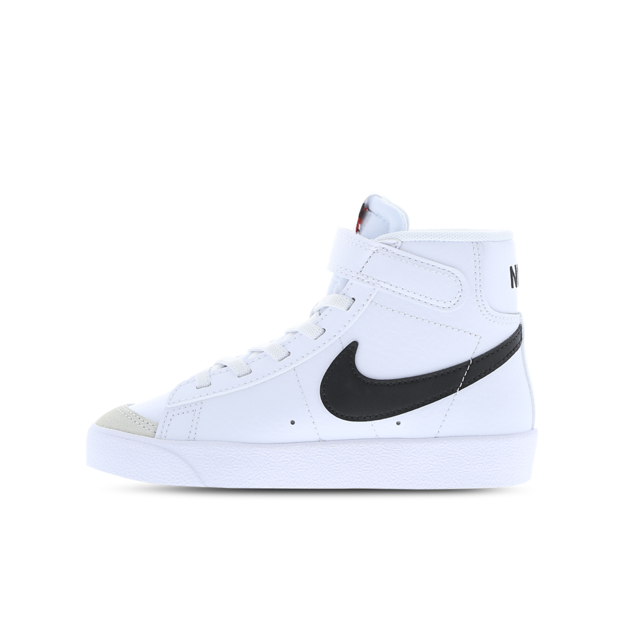 Nike Blazer Mid Image 4 of 7. Tap to open photo gallery.