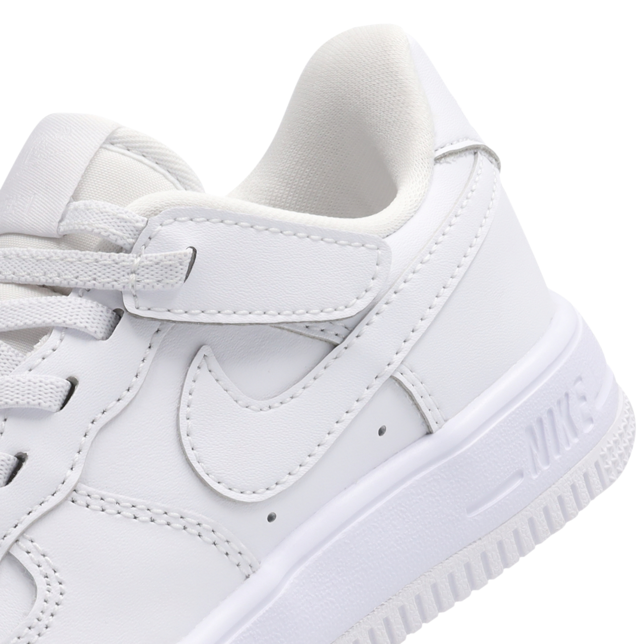 Nike Air Force 1 Low Ez Bild 7 von 7. Antippen, um die Fotogalerie zu öffnen.