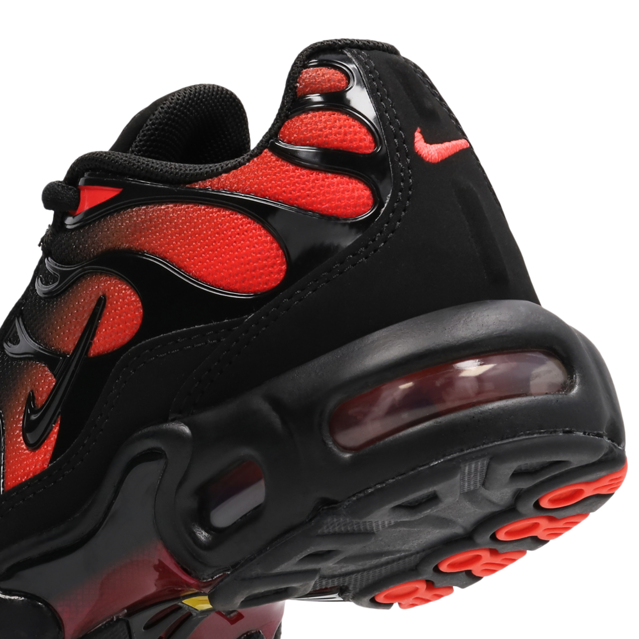 Nike Air Max Tuned 1 Image 7 sur 7. Appuyez pour ouvrir la galerie de photos.