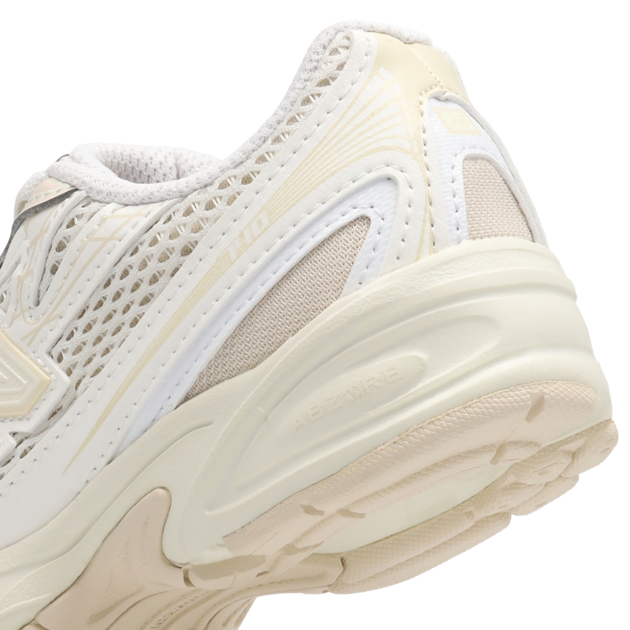 New Balance 740 Image 7 of 7. Tap to open photo gallery.