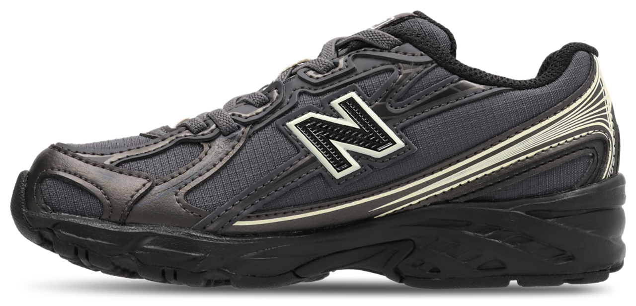 New Balance 740 Image 4 of 7. Tap to open photo gallery.