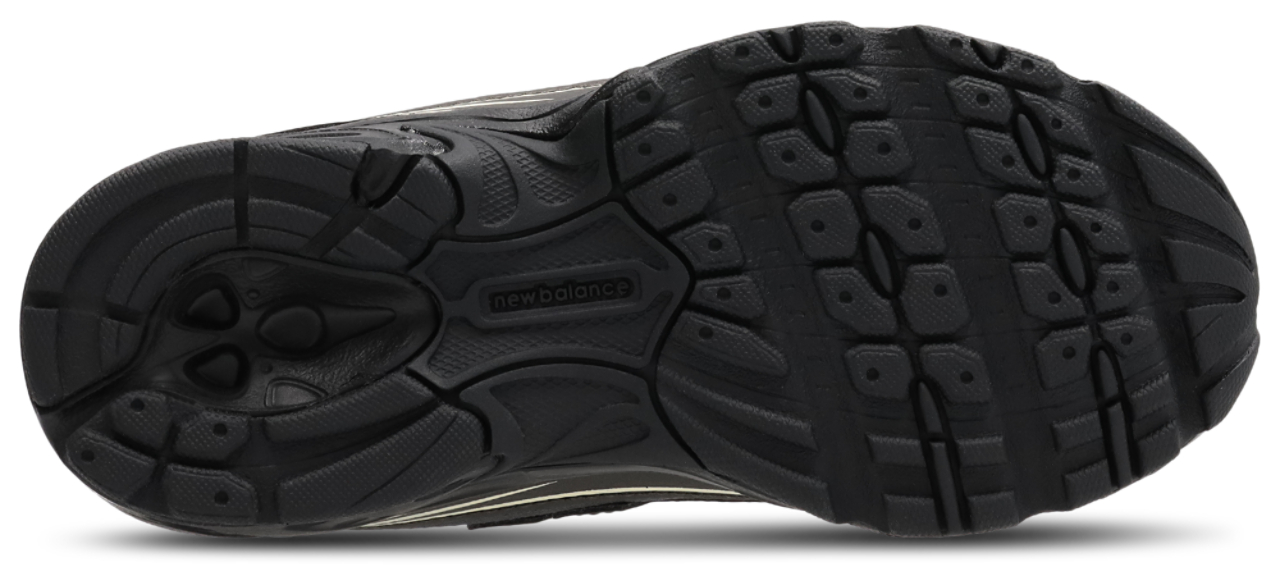 New Balance 740 Image 6 of 7. Tap to open photo gallery.