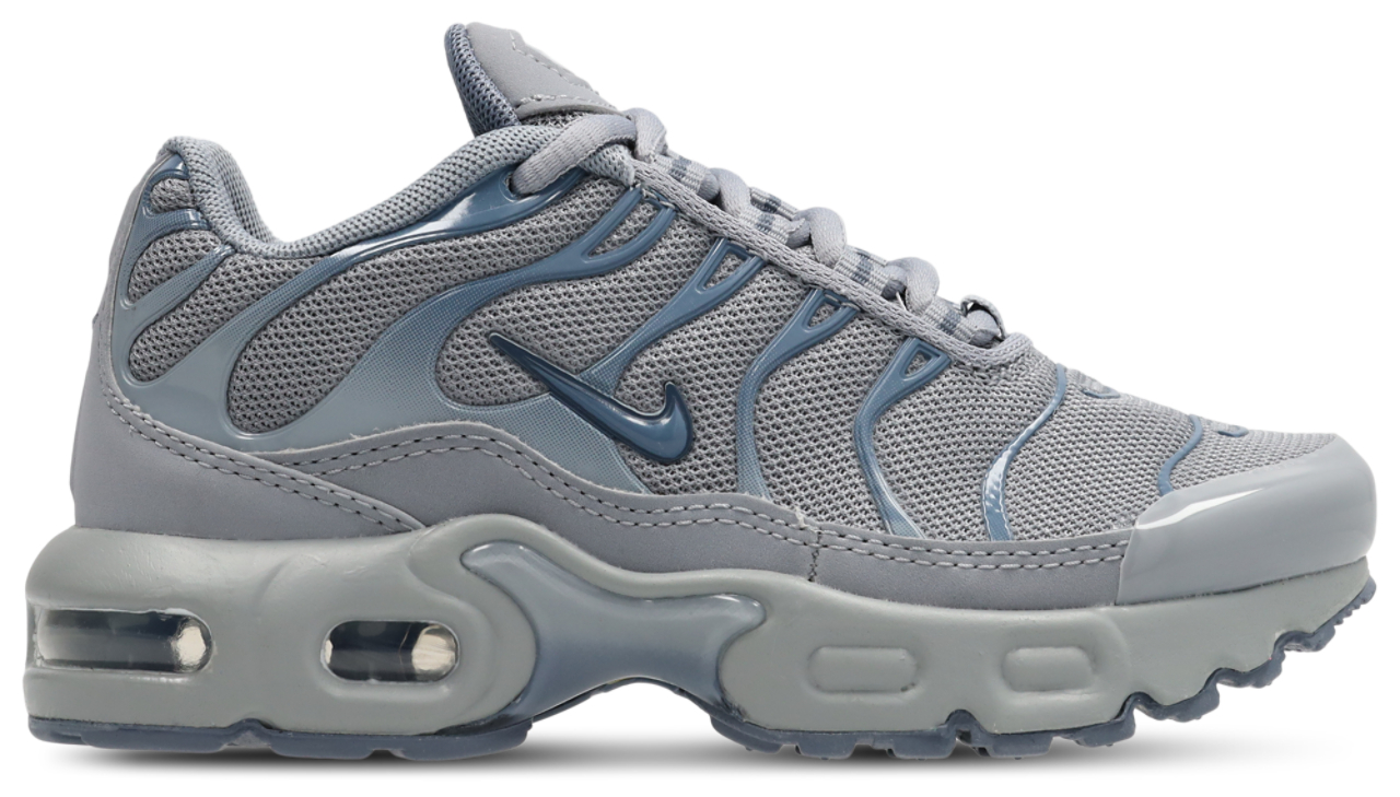 Nike Air Max Tuned 1 Image 1 sur 7. Appuyez pour ouvrir la galerie de photos.
