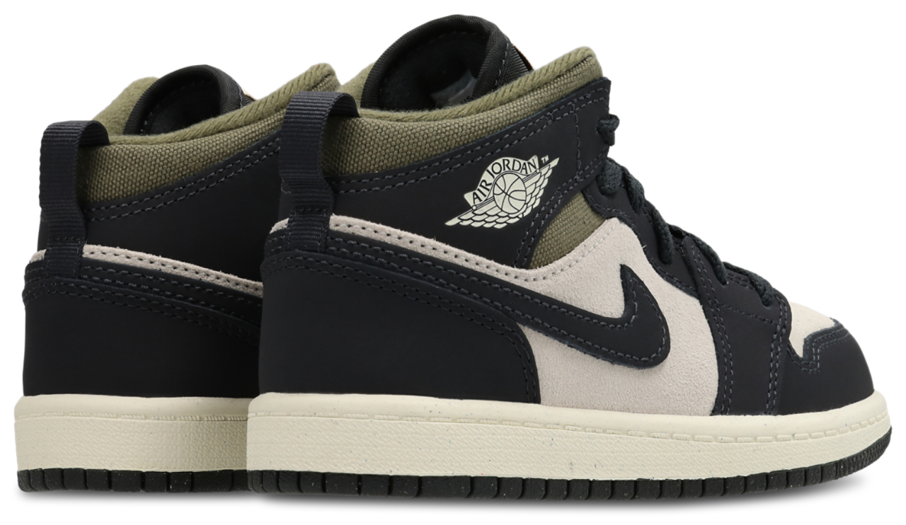 Jordan Aj1 Mid Image 3 sur 7. Appuyez pour ouvrir la galerie de photos.
