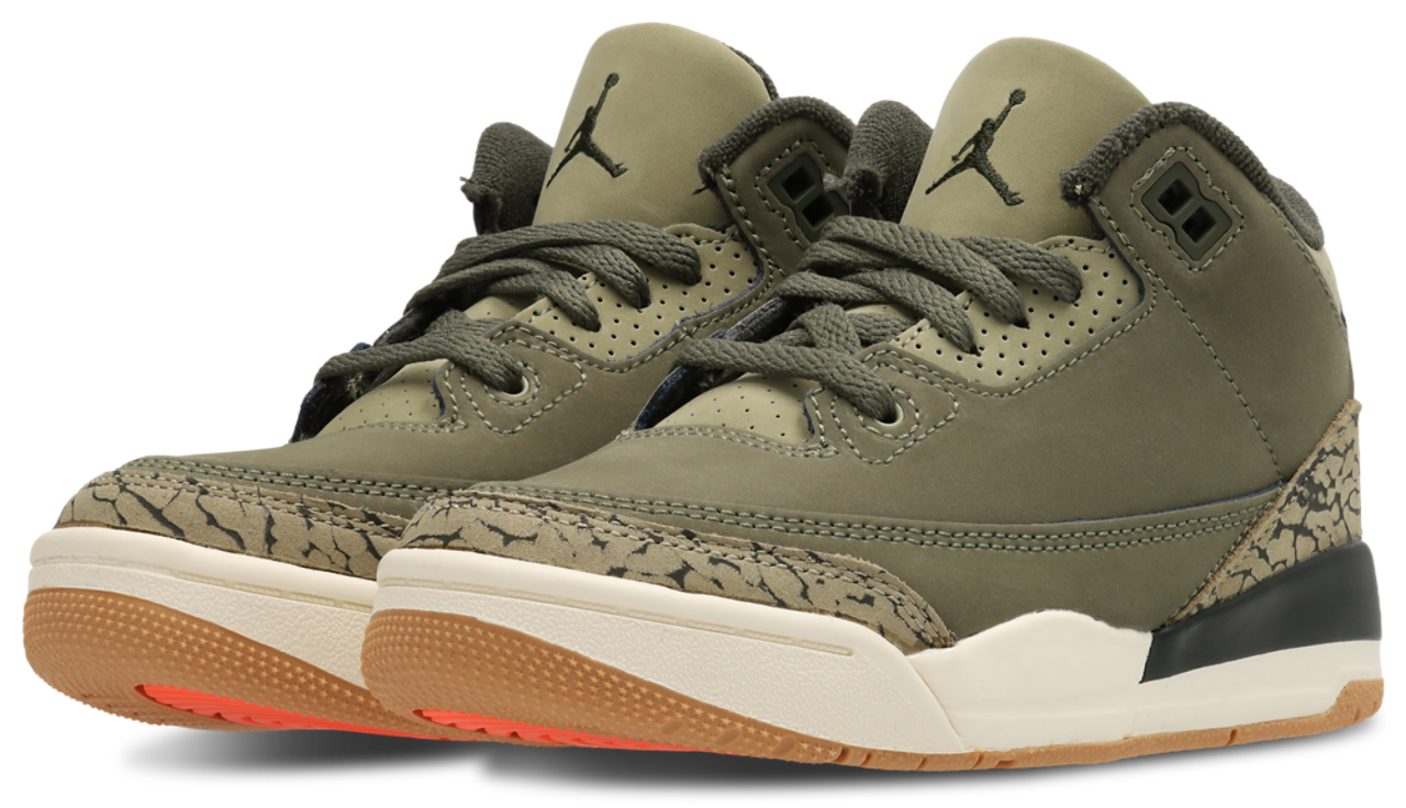 Jordan AJ3 Retro Image 2 sur 7. Appuyez pour ouvrir la galerie de photos.