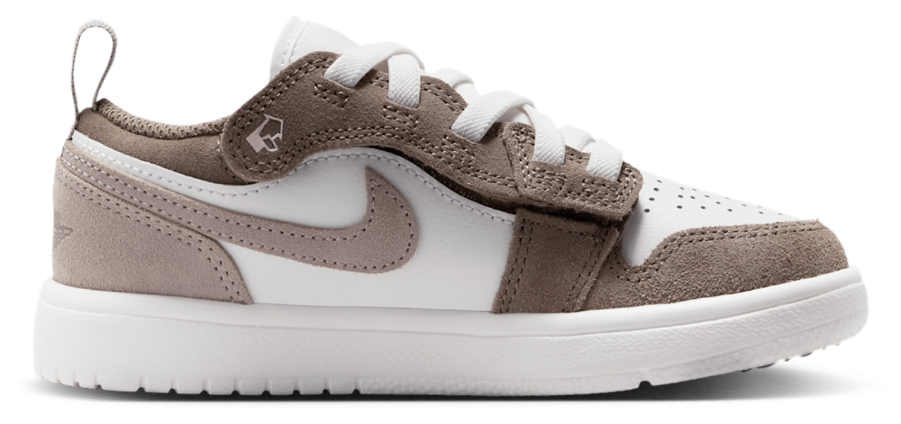 Jordan Aj1 Low Image 1 sur 6. Appuyez pour ouvrir la galerie de photos.