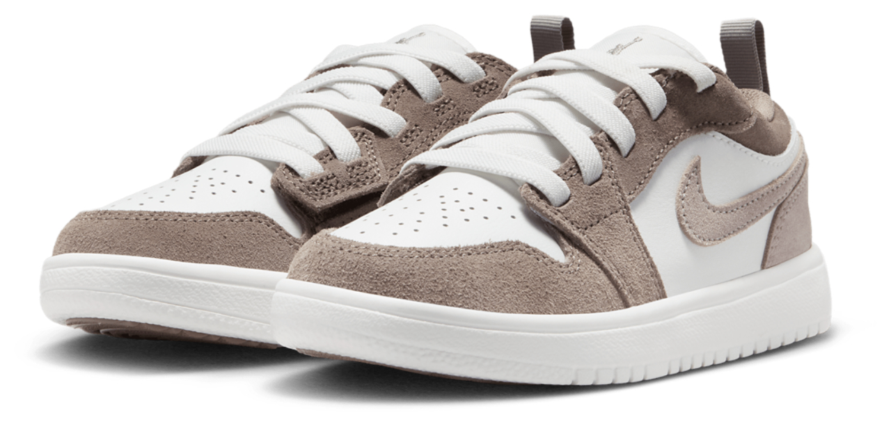 Jordan Aj1 Low Image 2 sur 6. Appuyez pour ouvrir la galerie de photos.