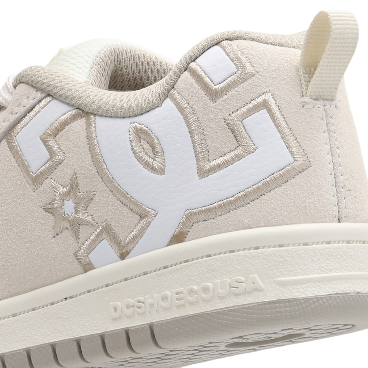 DC Shoes Court Graffik Image 7 sur 8. Appuyez pour ouvrir la galerie de photos.