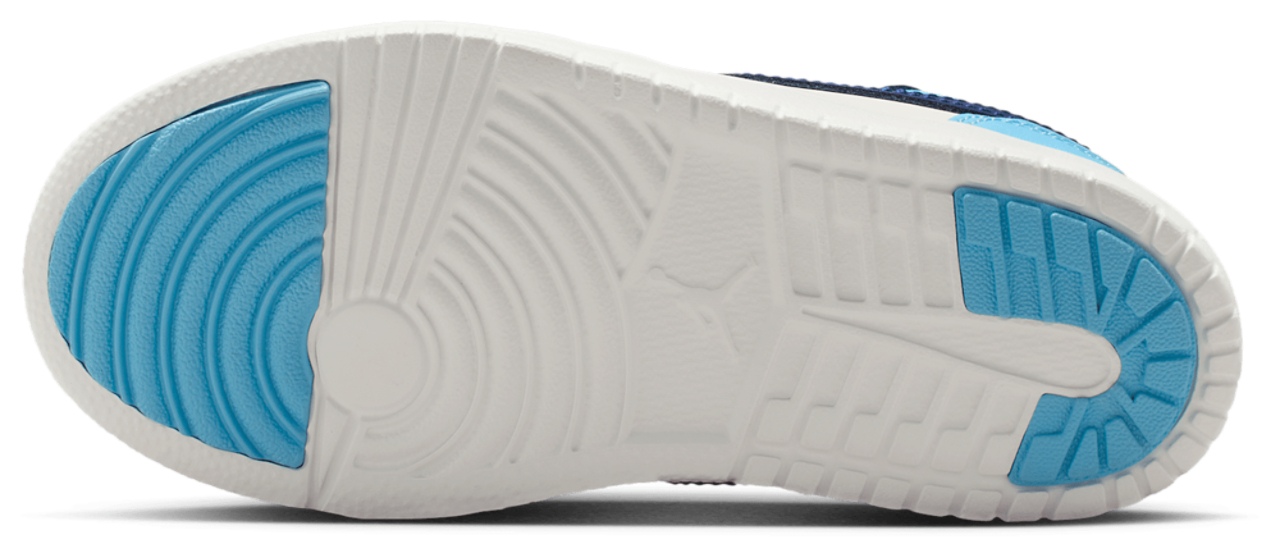 Jordan Aj1 Low Imagen 5 de 6. Toque para abrir la galería de fotos.