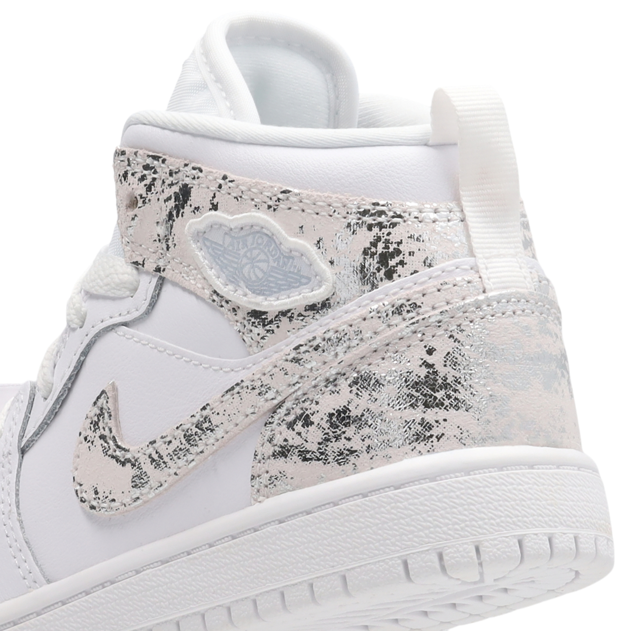 Jordan Aj1 Mid Image 7 of 7. Tap to open photo gallery.
