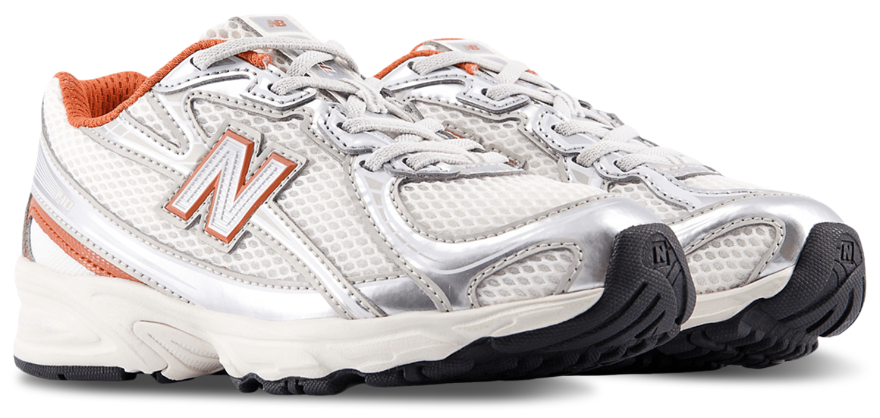 New Balance 740 Bungee Lace Bild 2 von 6. Antippen, um die Fotogalerie zu öffnen.