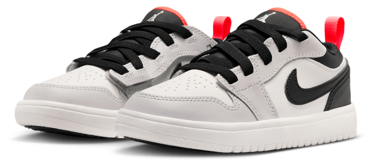 Jordan 1 Low Alt Image 2 of 6. Tap to open photo gallery.