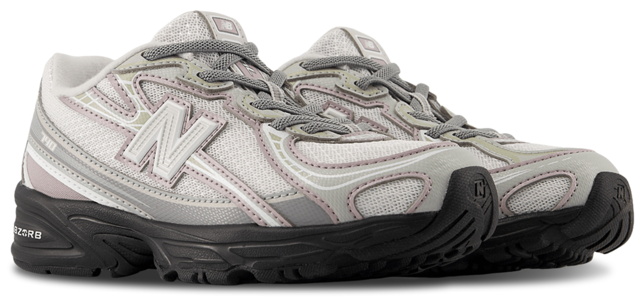 New Balance 740 Bungee Lace Immagine 2 di 5. Tocca per aprire la galleria fotografica.