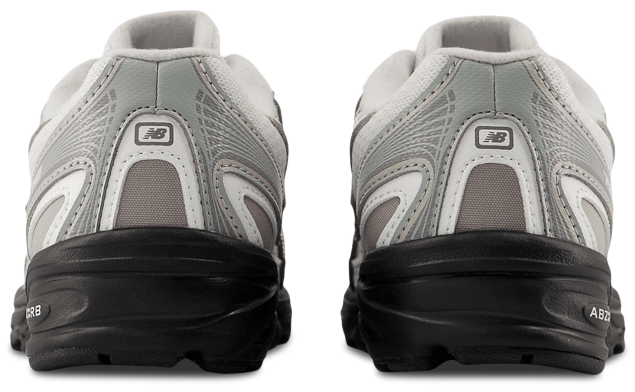 New Balance 740 Bungee Lace Immagine 3 di 5. Tocca per aprire la galleria fotografica.