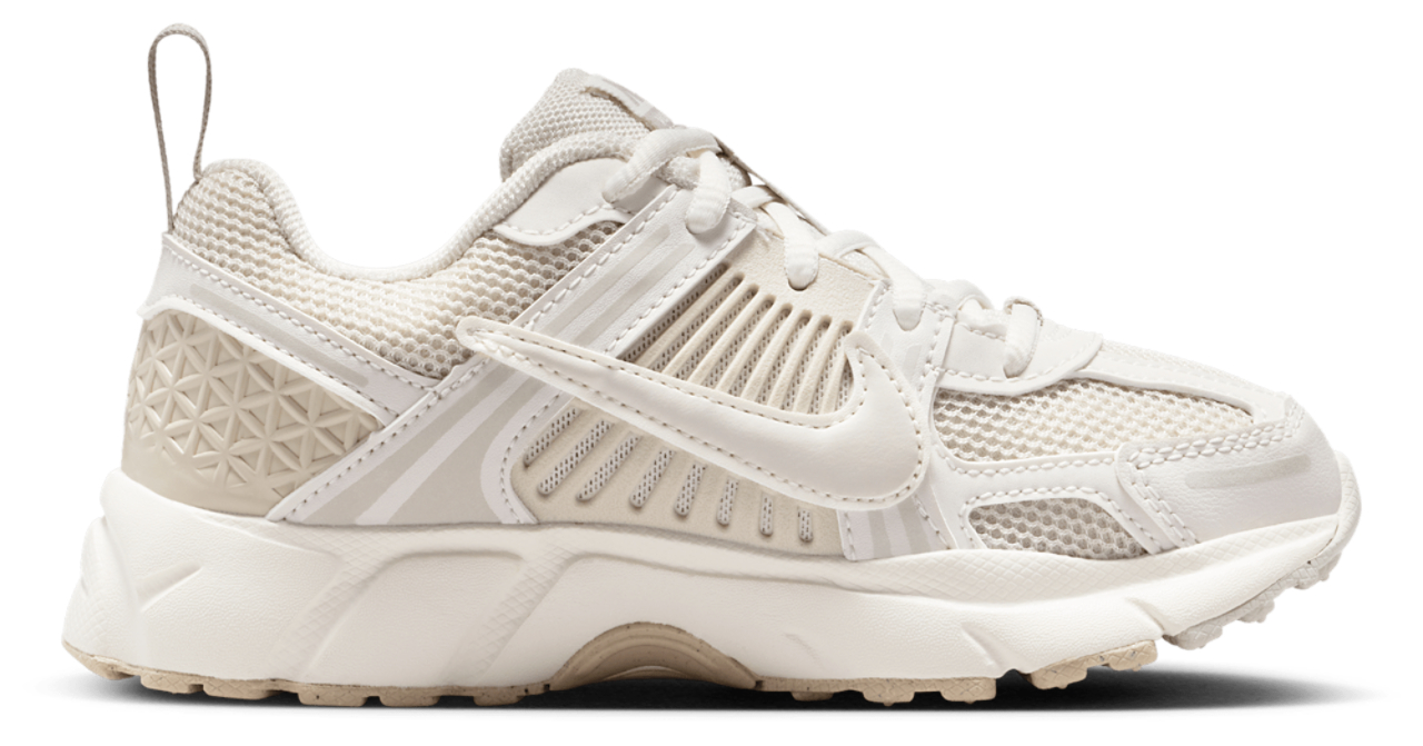 Nike Vomero 5 Image 1 sur 6. Appuyez pour ouvrir la galerie de photos.