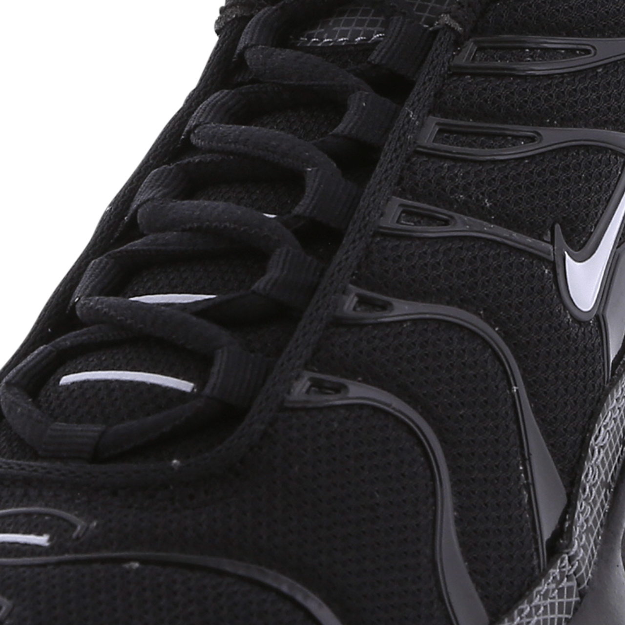 Nike Tuned 1 Image 7 of 7. Tap to open photo gallery.