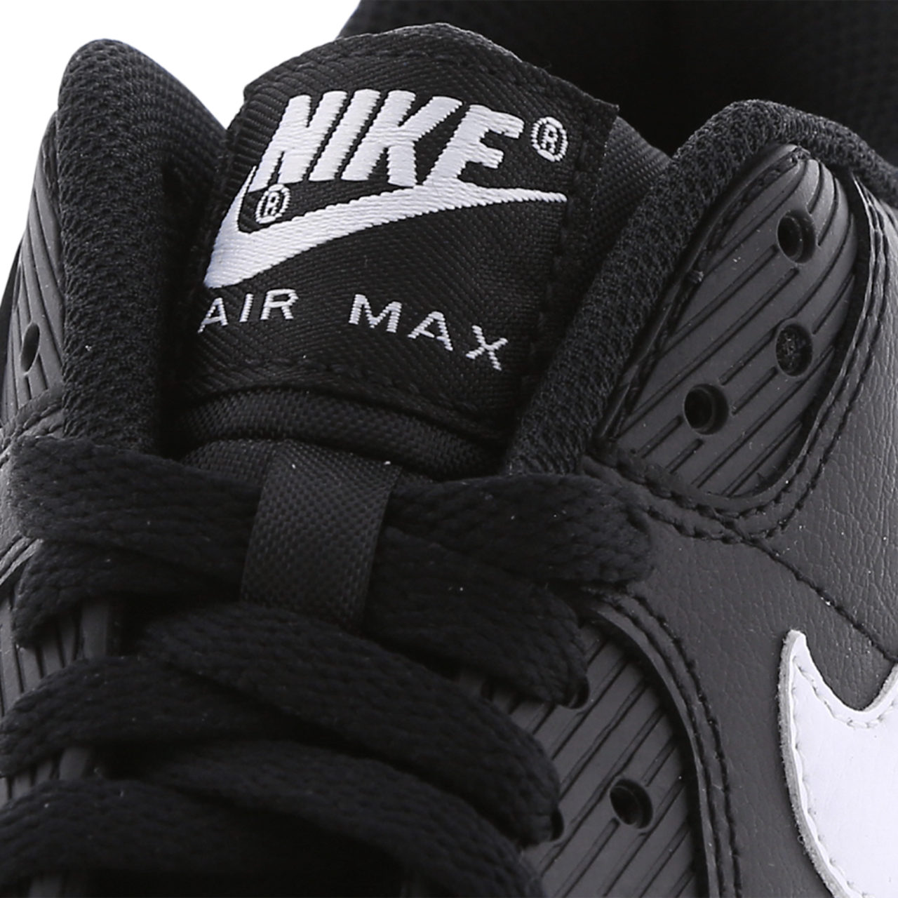 Nike Air Max 90 Image 7 of 8. Tap to open photo gallery.