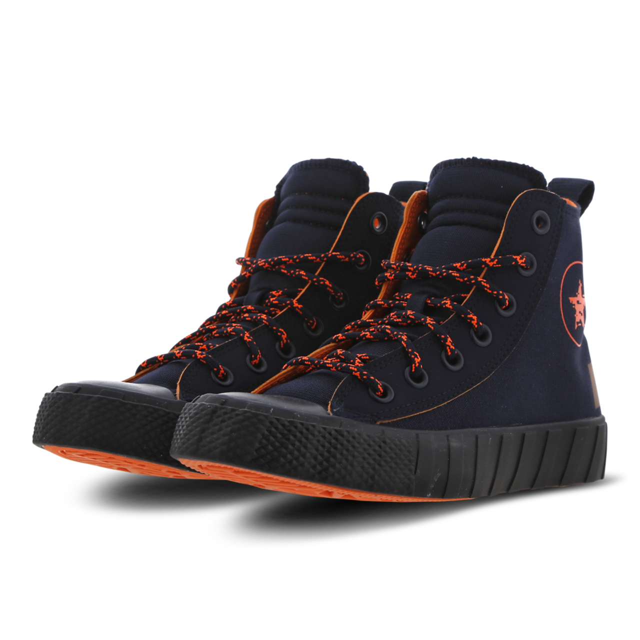 Converse UNT1TL3D Afbeelding 2 van 6. Tik om de fotogalerij te openen..