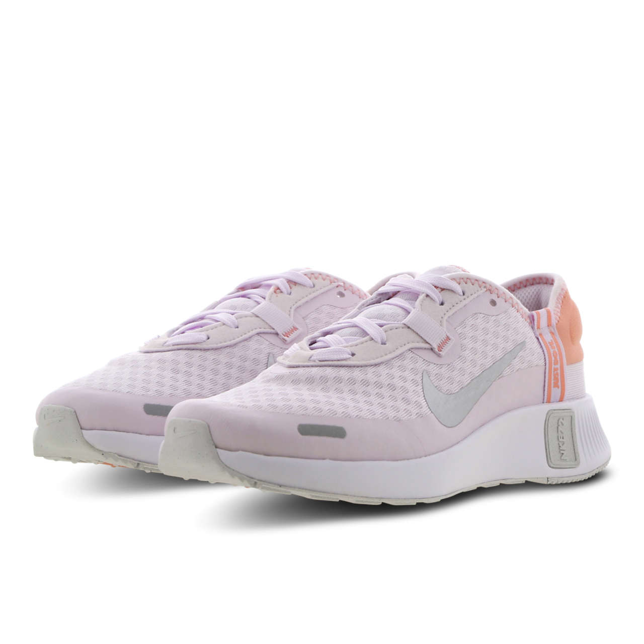 Nike Reposto Afbeelding 2 van 6. Tik om de fotogalerij te openen..