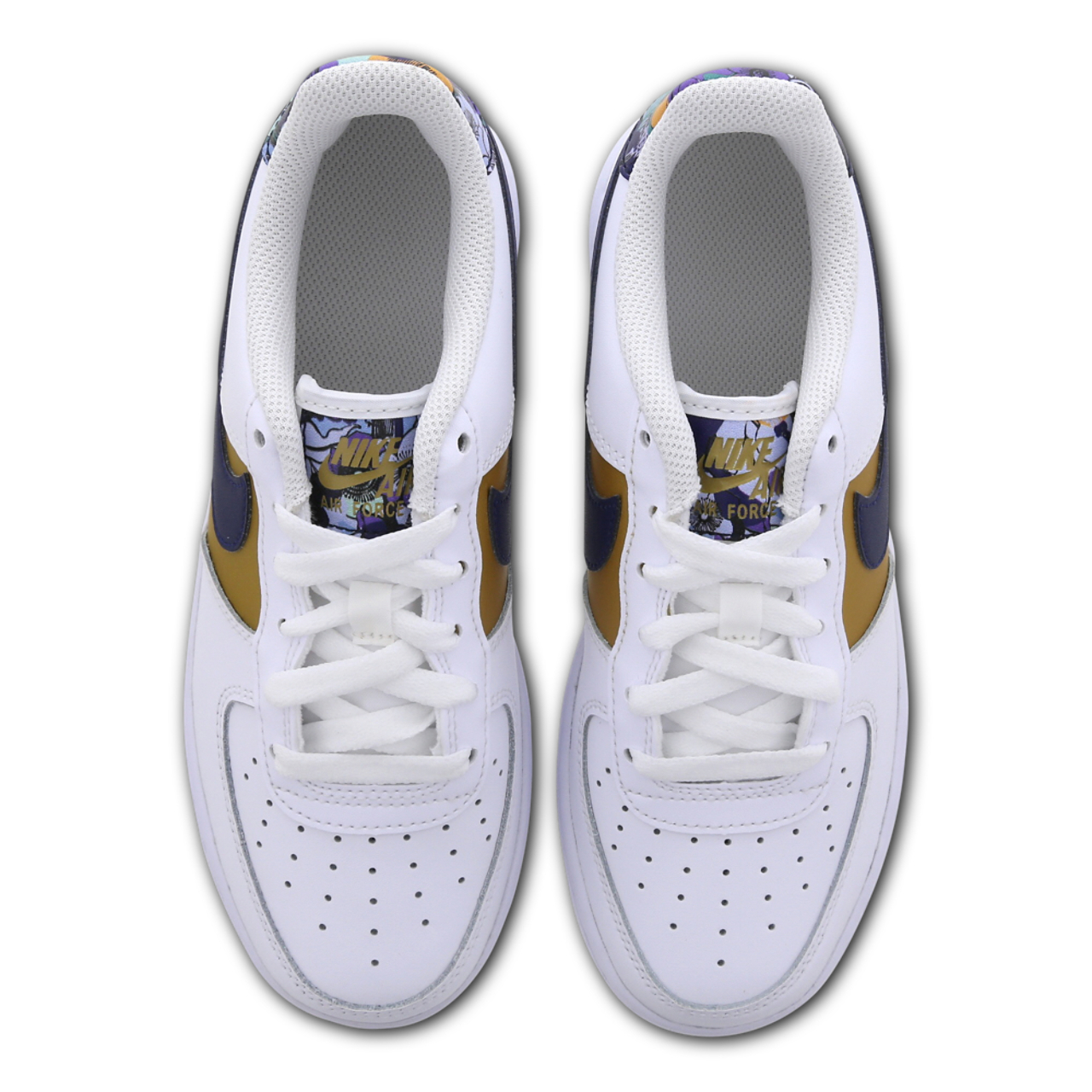 Nike Air Force 1 Image 5 of 6. Tap to open photo gallery.