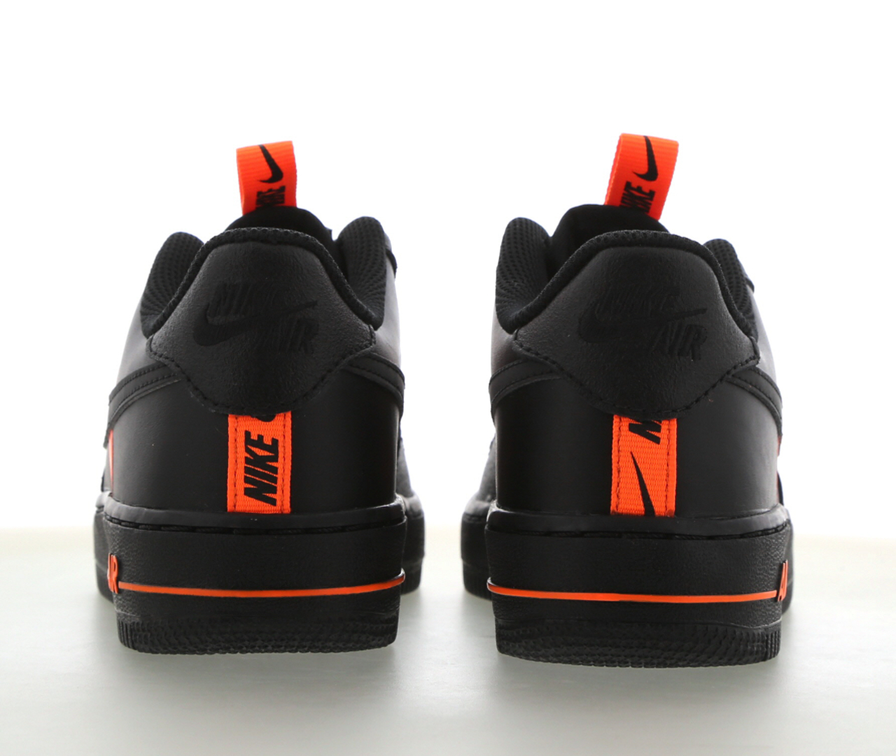 Nike Air Force 1 Image 3 of 6. Tap to open photo gallery.