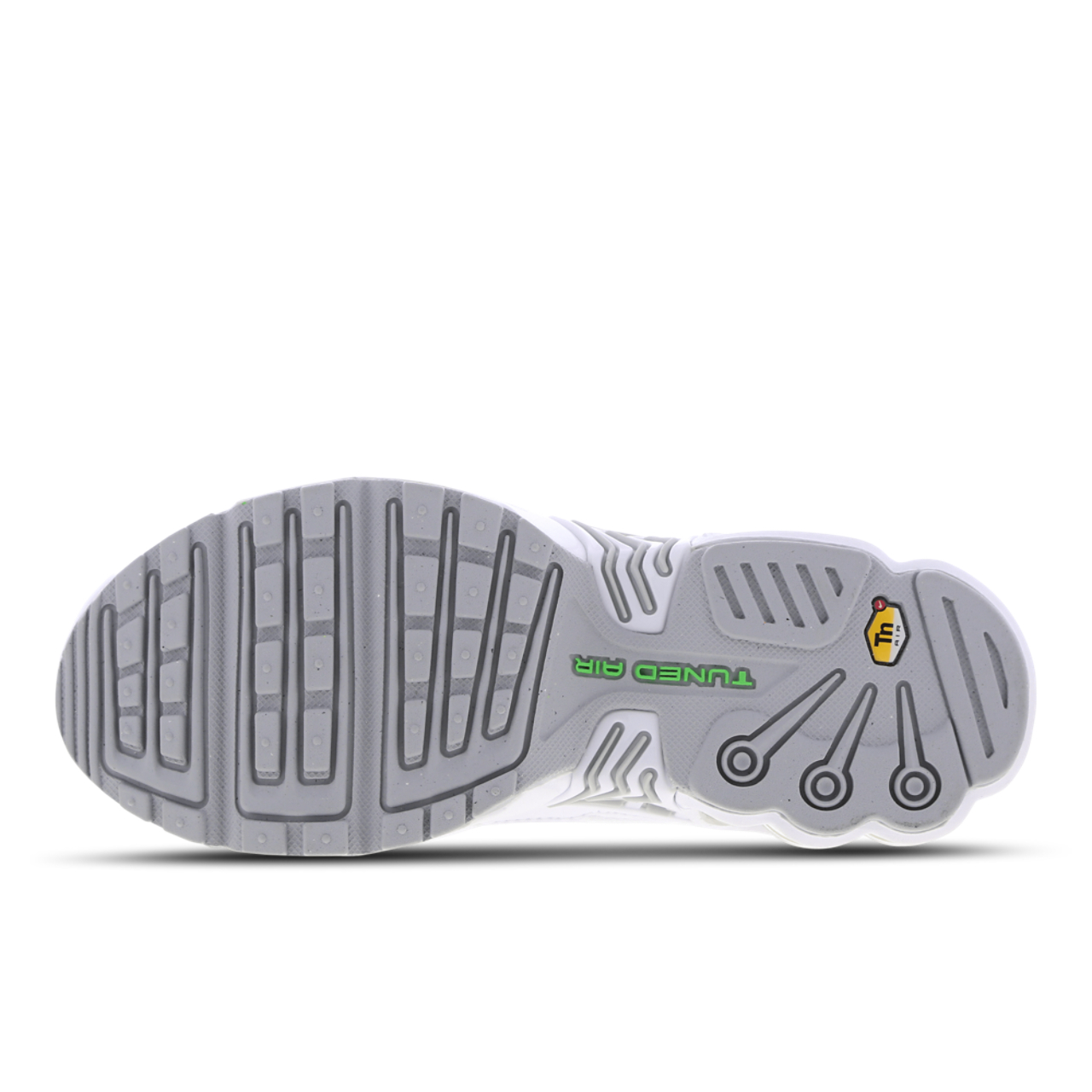 Nike Tuned 3 Image 6 of 7. Tap to open photo gallery.