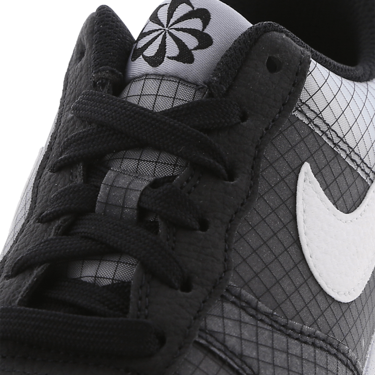 Nike Air Force 1 Low Image 7 of 7. Tap to open photo gallery.