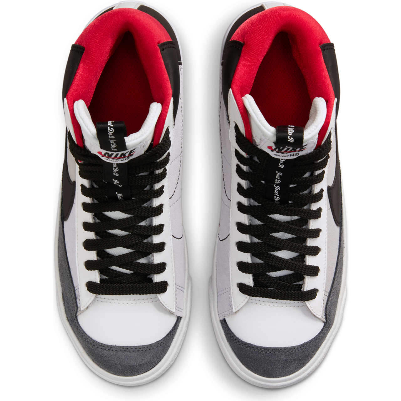 Nike Blazer Mid Image 3 of 6. Tap to open photo gallery.