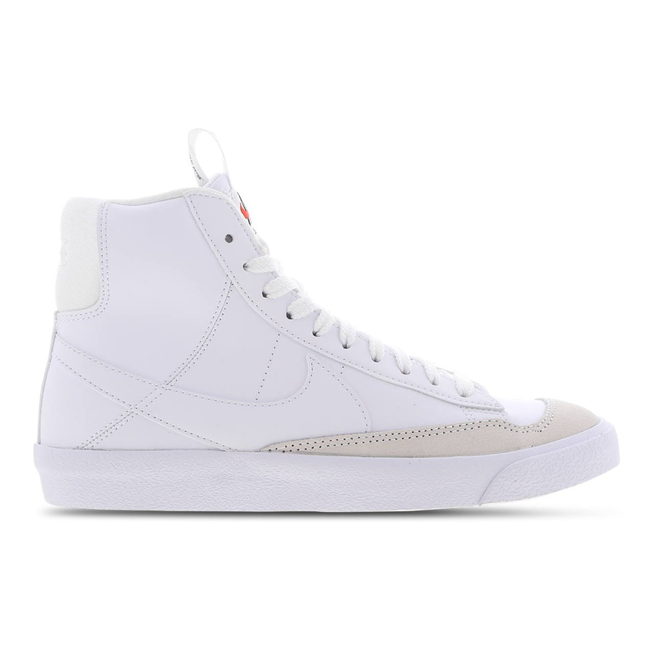 Nike Blazer Mid Image 1 of 7. Tap to open photo gallery.