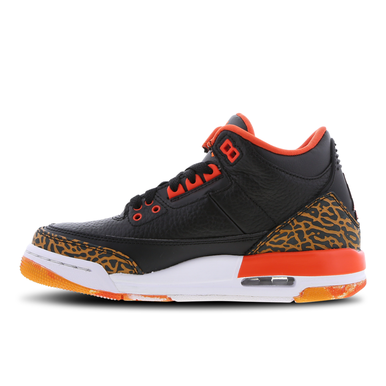 Jordan 3 Retro Image 4 of 7. Tap to open photo gallery.