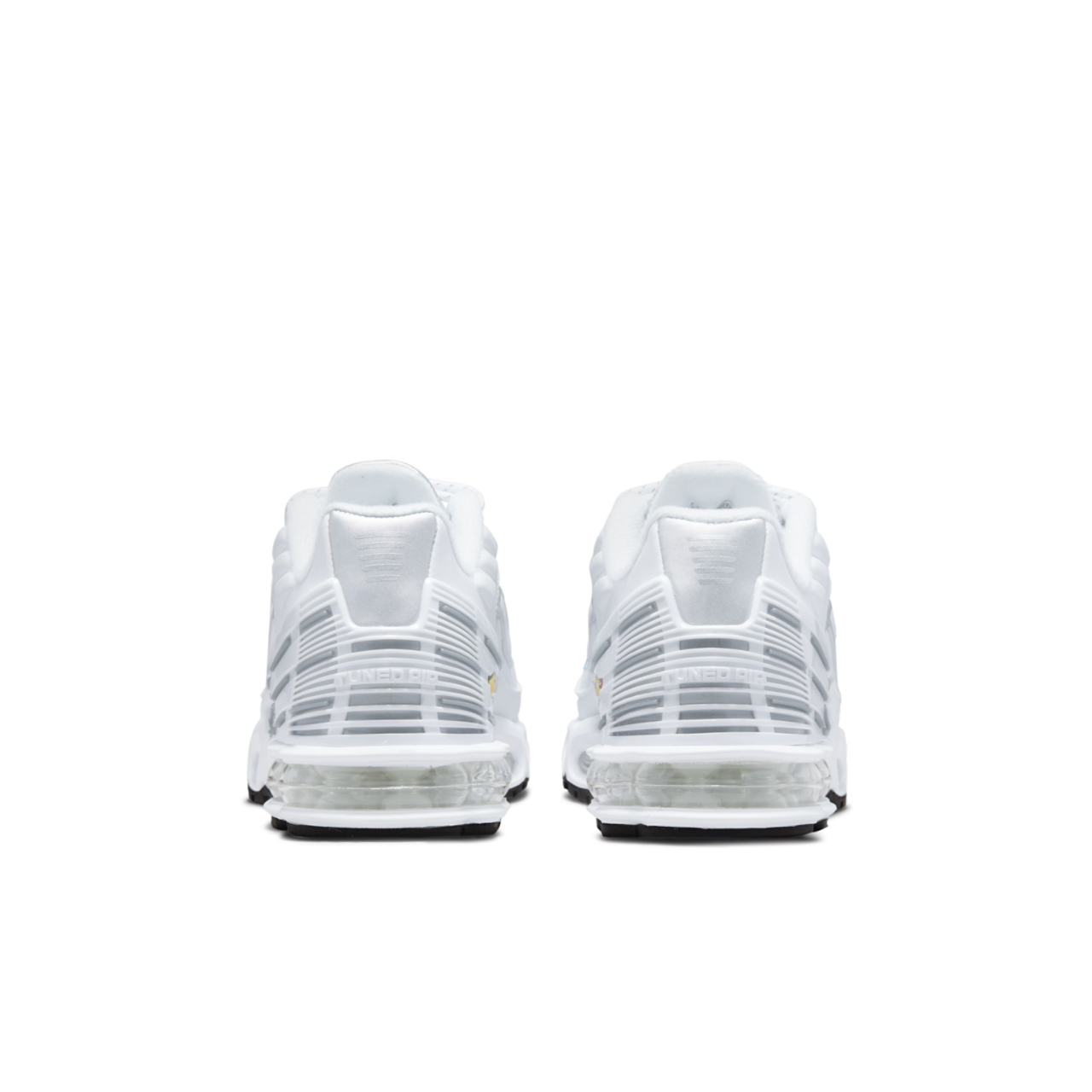 Nike Tuned 3 Phygital Image 4 of 7. Tap to open photo gallery.