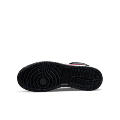 Jordan 1 Mid Image 2 of 7. Tap to open photo gallery.