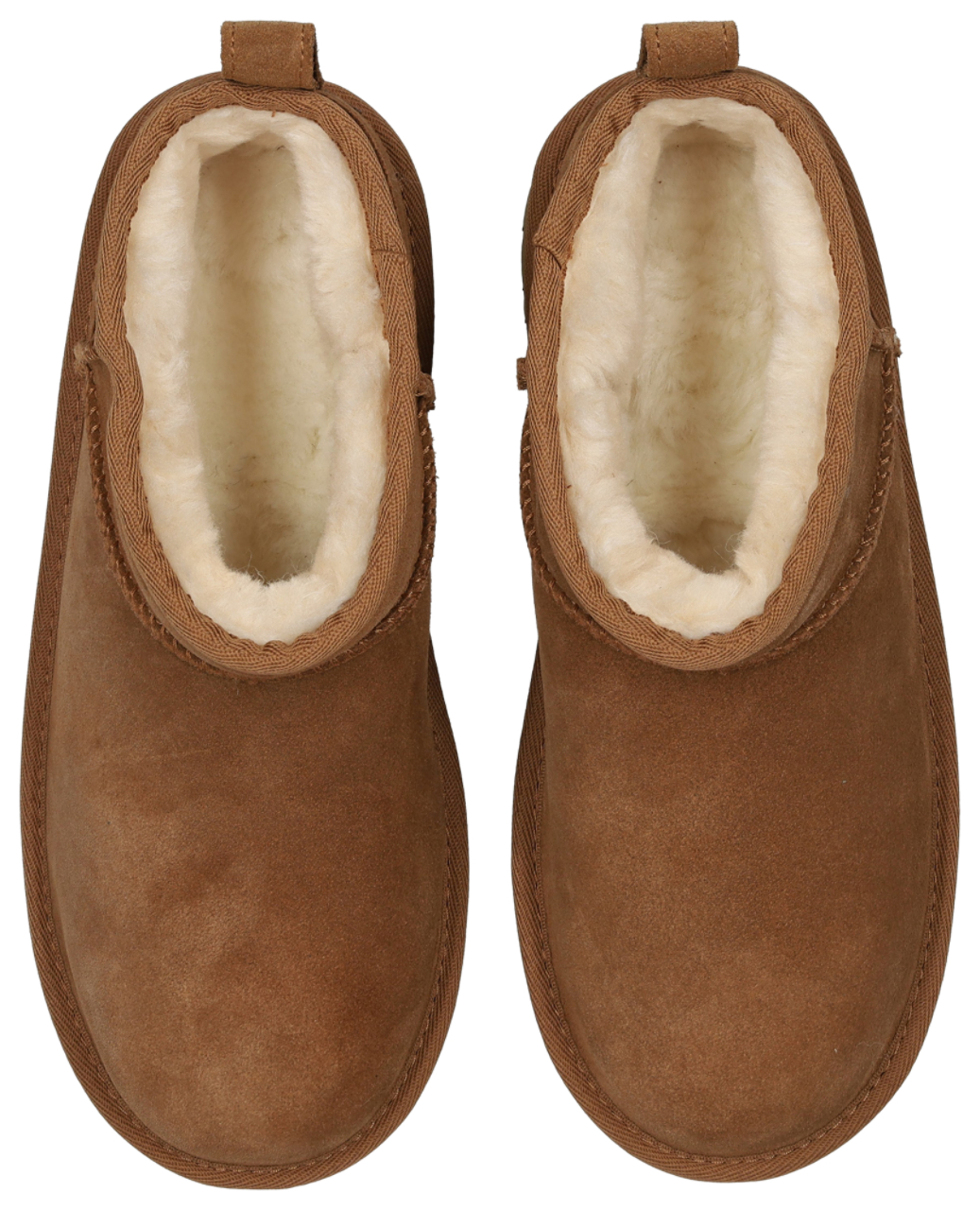 UGG Classic Ultra Mini Platform Immagine 5 di 7. Tocca per aprire la galleria fotografica.