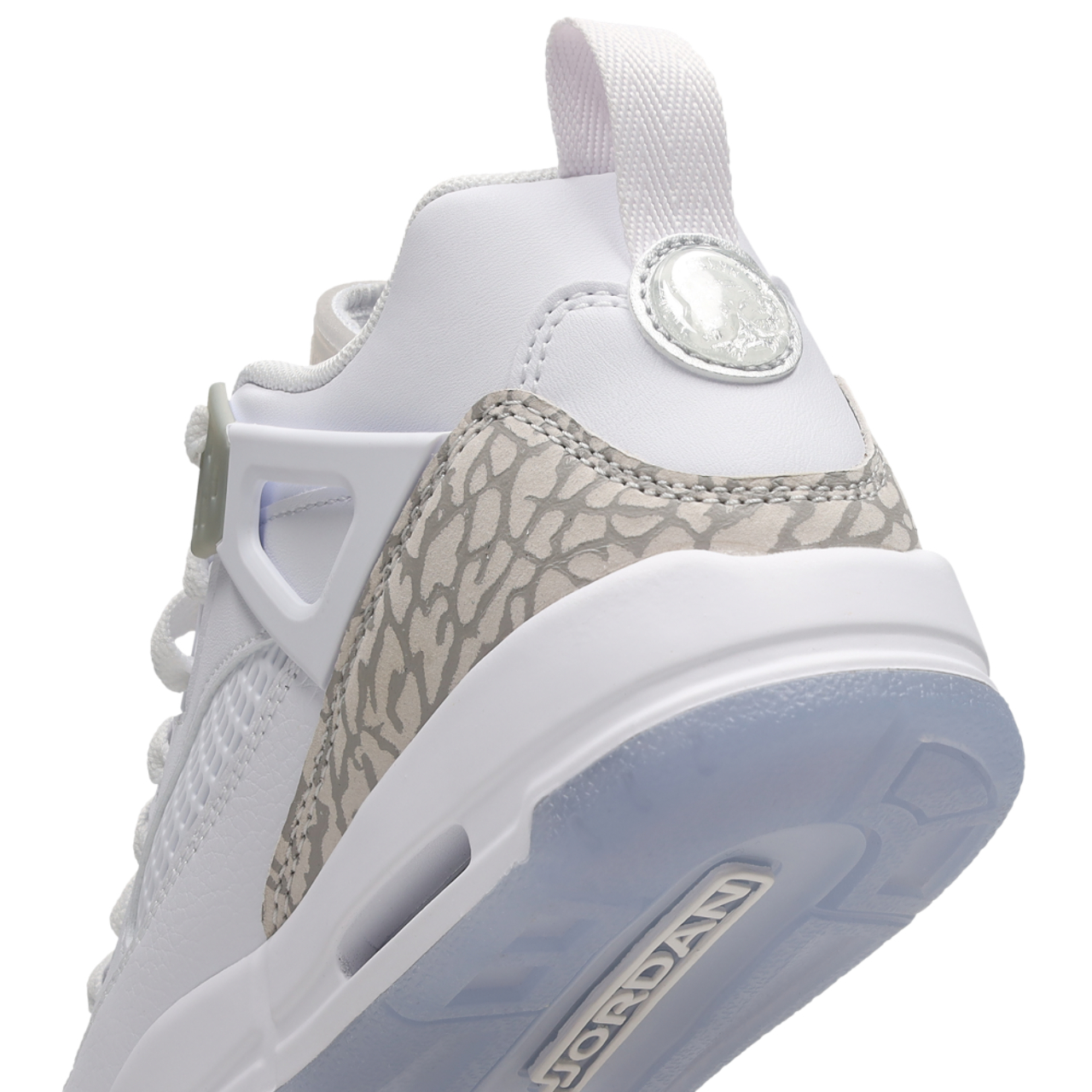 Jordan Spizike Low Image 7 sur 7. Appuyez pour ouvrir la galerie de photos.
