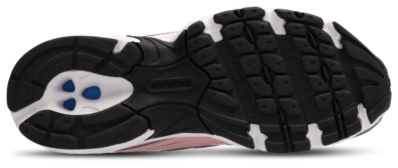 New Balance 740 Image 6 of 7. Tap to open photo gallery.