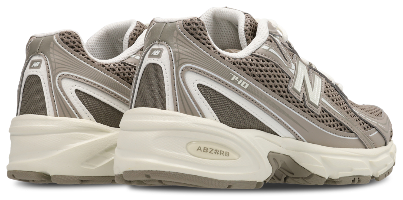 New Balance 740 Imagen 3 de 7. Toque para abrir la galería de fotos.