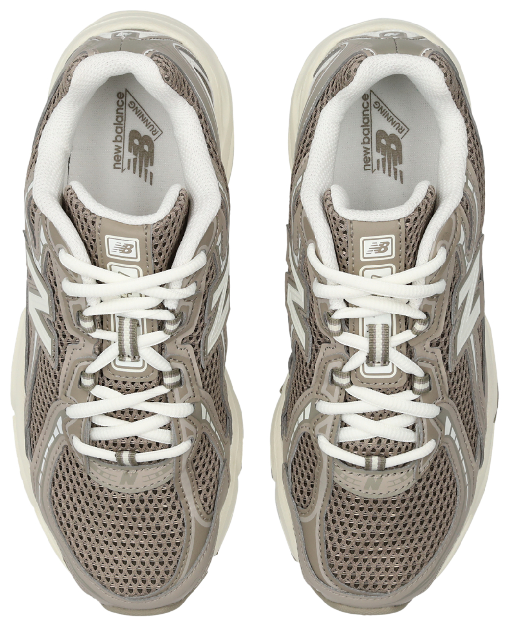 New Balance 740 Imagen 5 de 7. Toque para abrir la galería de fotos.