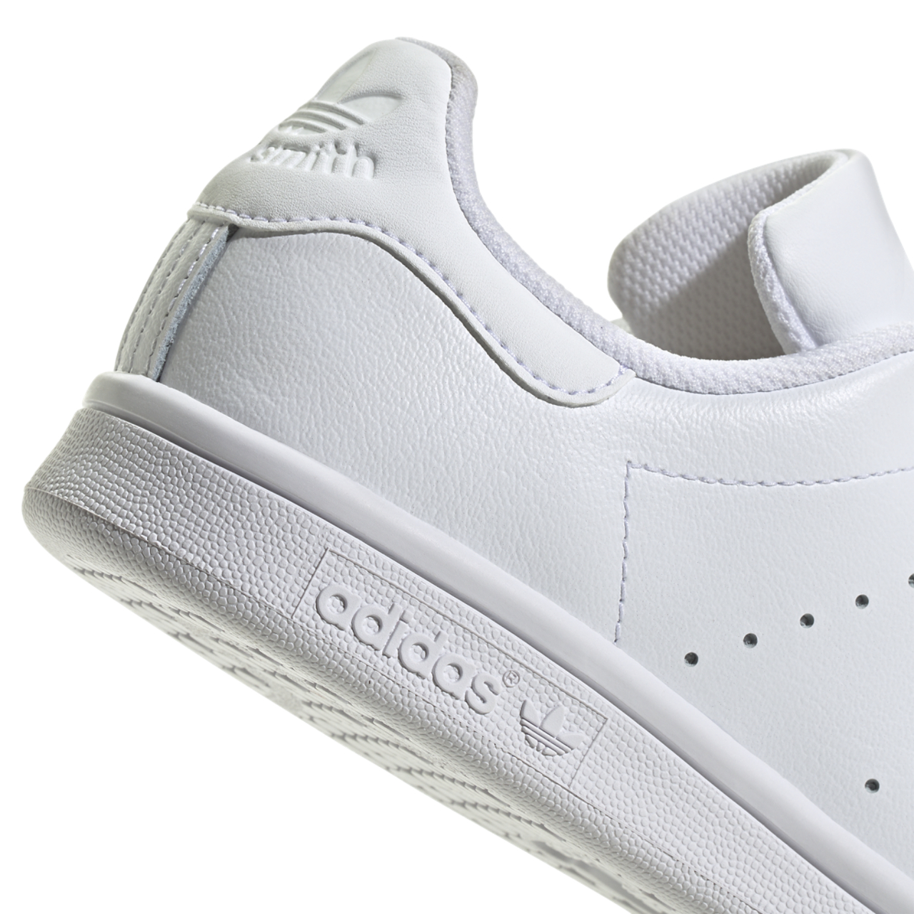 adidas Stan Smith Image 7 of 8. Tap to open photo gallery.
