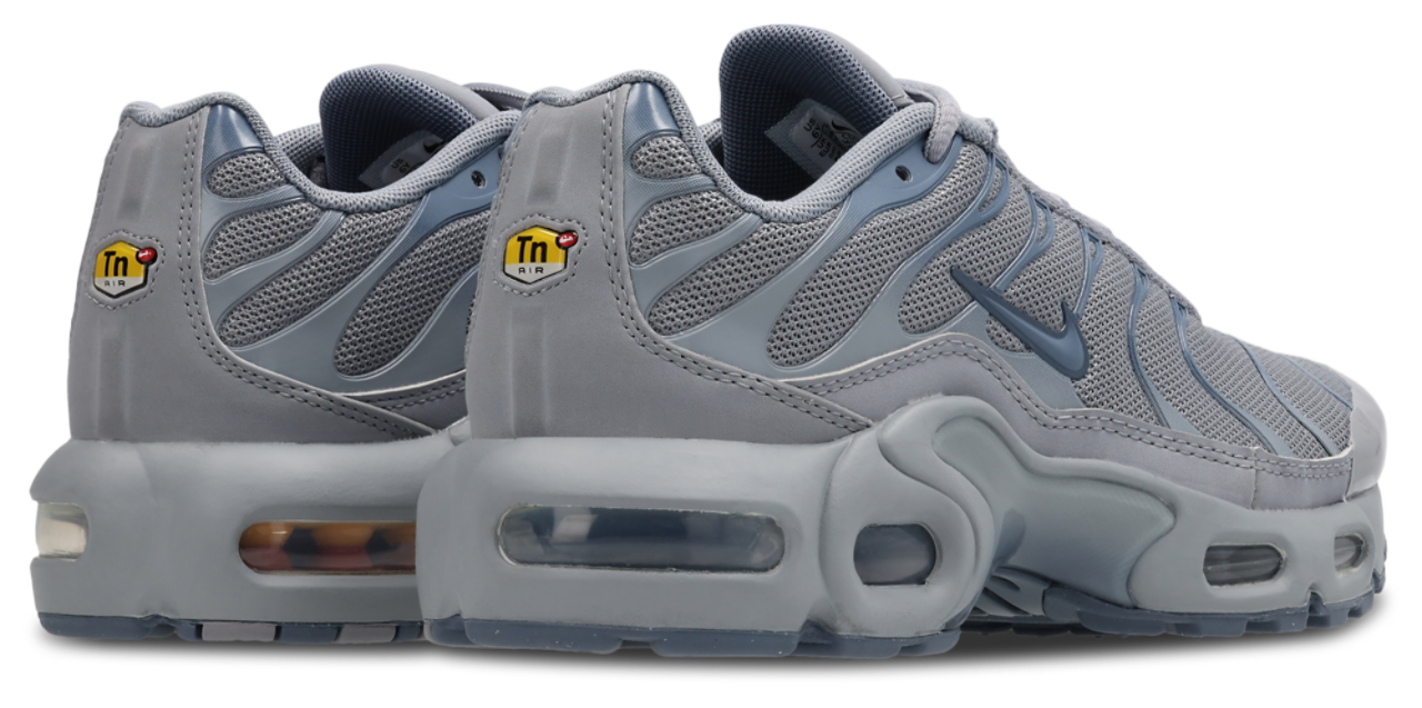Nike Air Max Tuned 1 Image 3 sur 7. Appuyez pour ouvrir la galerie de photos.