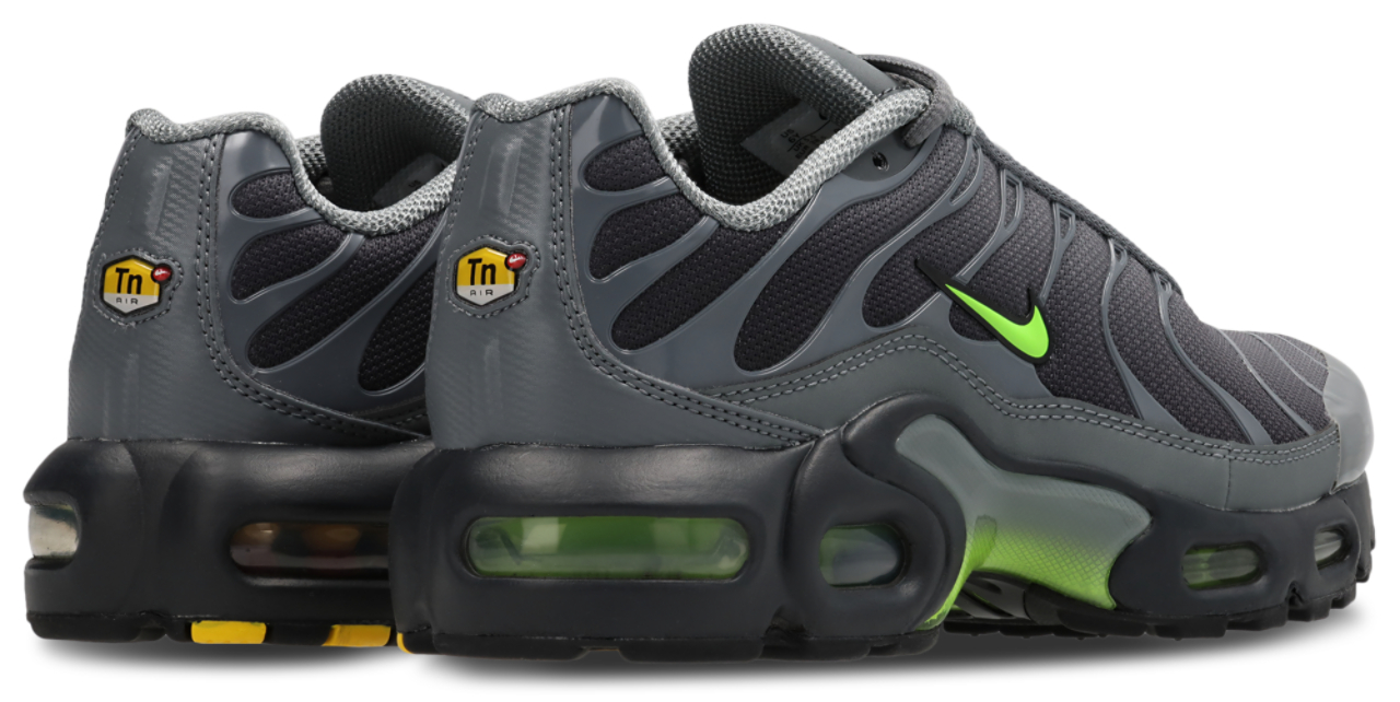 Nike Air Max Tuned 1 Afbeelding 3 van 7. Tik om de fotogalerij te openen..