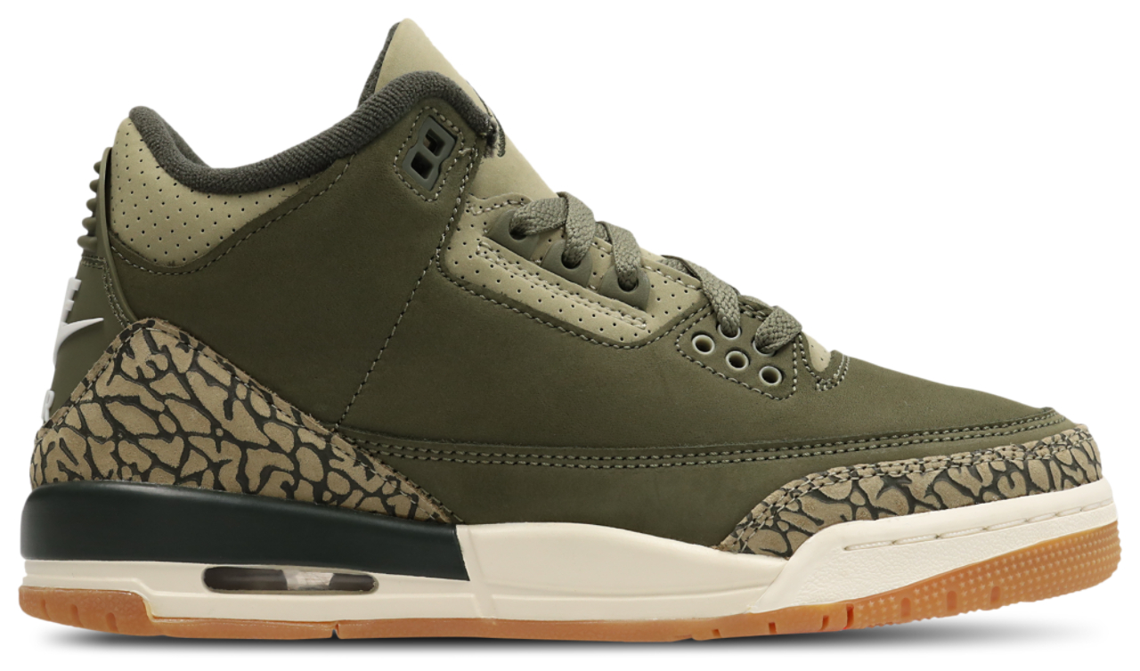 Jordan AJ3 Retro Image 1 sur 7. Appuyez pour ouvrir la galerie de photos.