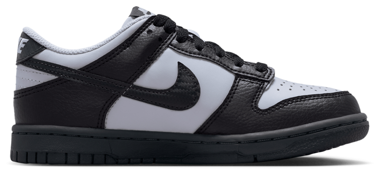 Nike Dunk Low Image 1 of 6. Tap to open photo gallery.