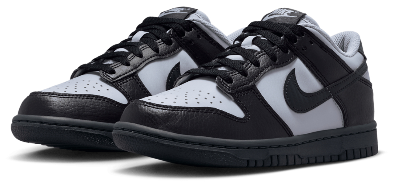 Nike Dunk Low Image 2 of 6. Tap to open photo gallery.