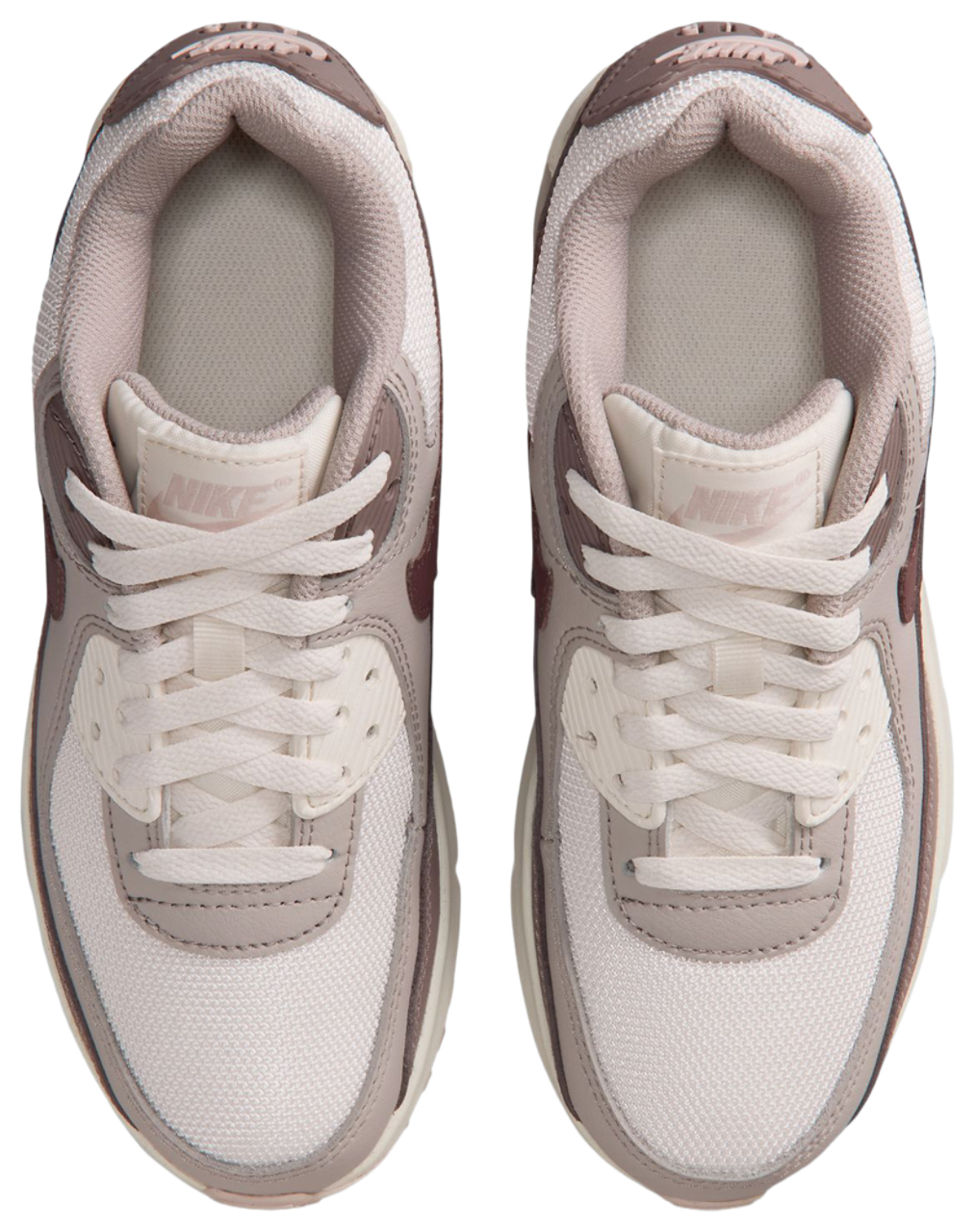 Nike Air Max 90 Image 4 of 6. Tap to open photo gallery.