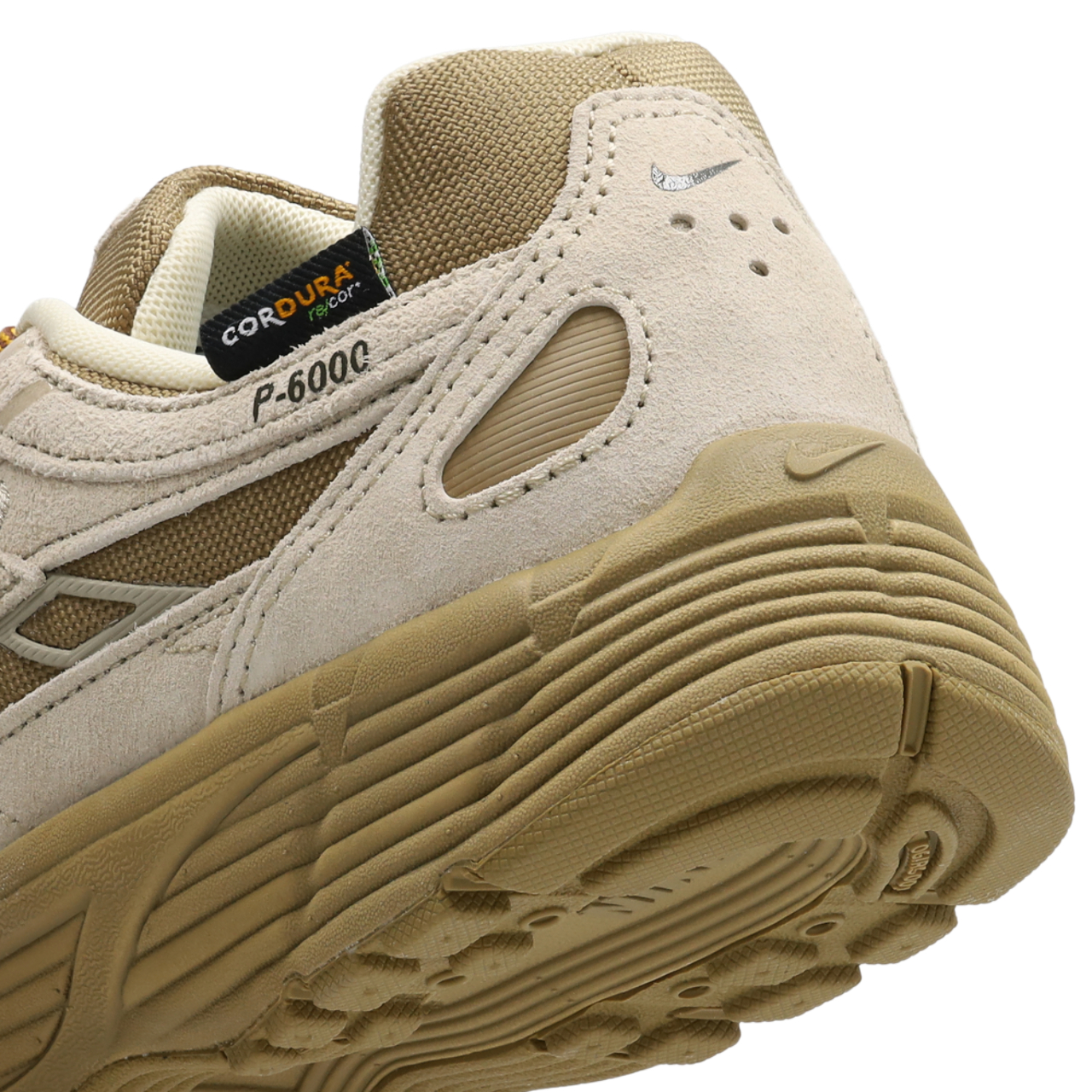 Nike P-6000 Bild 8 von 8. Antippen, um die Fotogalerie zu öffnen.