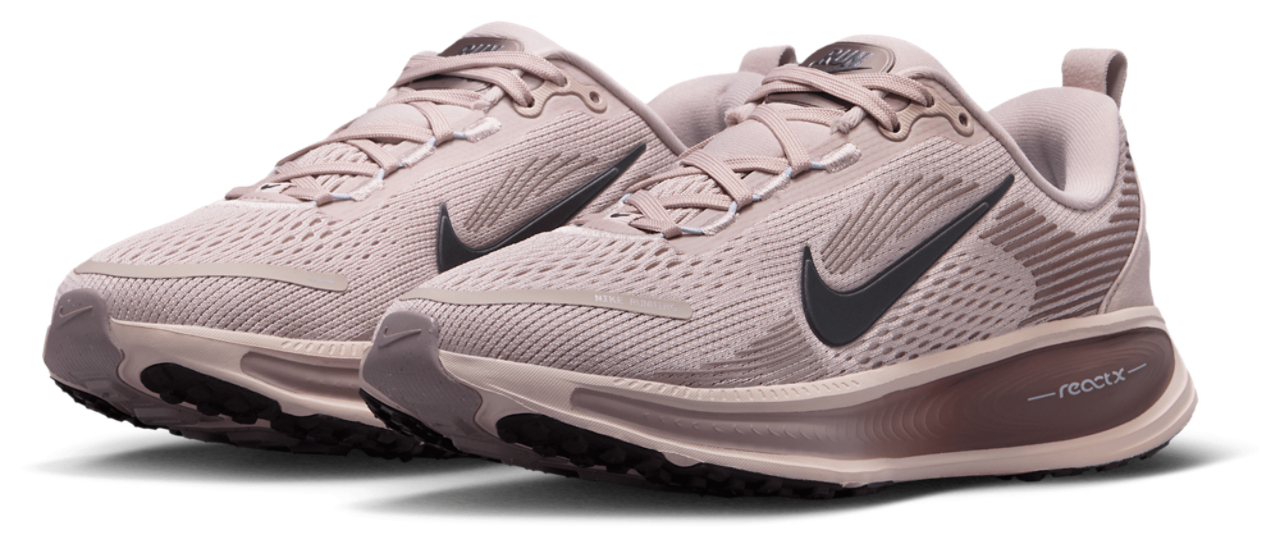 Nike Zoom Vomero 18 Image 2 sur 6. Appuyez pour ouvrir la galerie de photos.